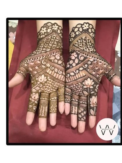 Another beautiful and detailed design for a bridesmaid.