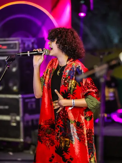 On stage at the NH7 Weekender festival wearing a beautiful velvet piece by Yavi. Collaborating with fashion brands for major events like this is something I love, bringing a unique energy to their clothing.
