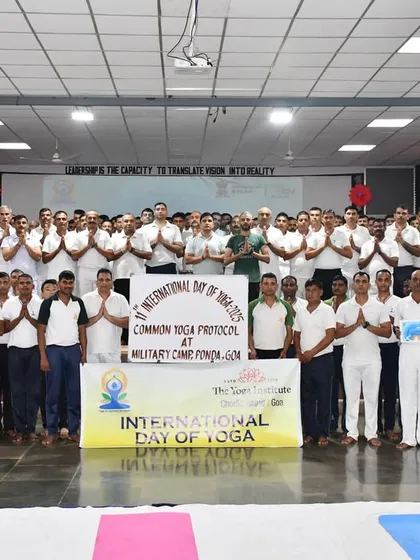 A group photo with soldiers after a wellness session at the 6TTR Army Camp in Goa. It is always an honor to serve our armed forces, who dedicate their lives to the nation.