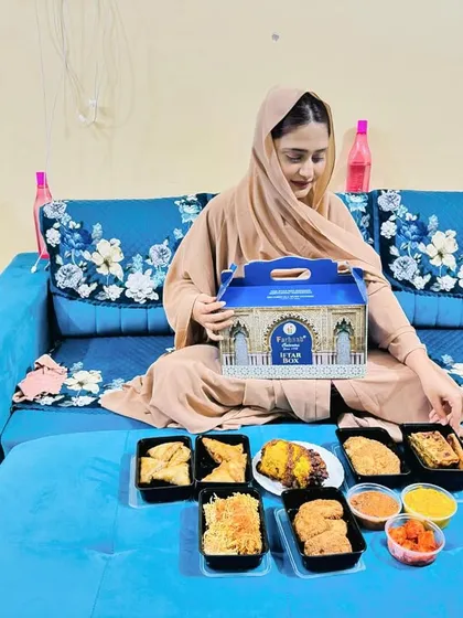 Our Iftar box makes for a perfect, hassle-free meal. This customer is all set to enjoy her Iftar with a variety of snacks and dishes delivered right to her doorstep.