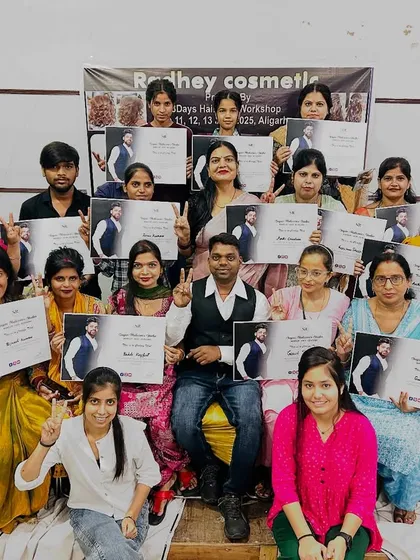 Nothing makes me prouder than seeing my students succeed. Here is a happy batch from my Aligarh pro master class, ready to start their careers with their certificates in hand.