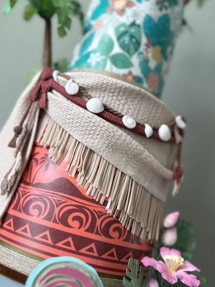 Cakenest - Online Baking & Business School Fun Themed & Character Cakes photo 15