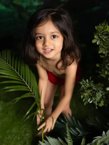 Unleashing his inner Mowgli! I love creating magical themed photoshoots like this Jungle Adventure right in my Chembur studio, where your child's imagination can run wild.