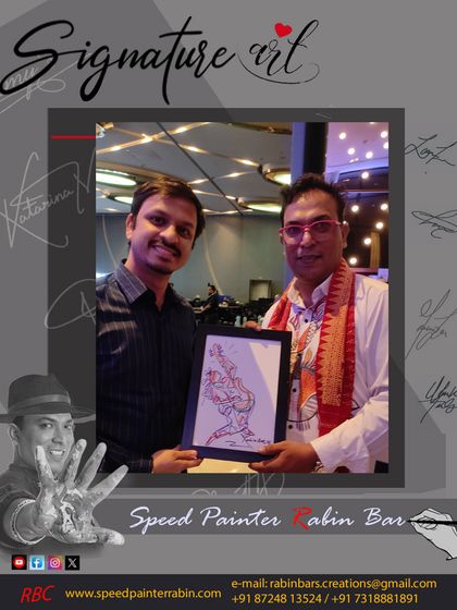 A guest proudly holds his framed signature art, one of 450 pieces I created over just two days at a busy event in Delhi. It is always a high-energy and rewarding experience.