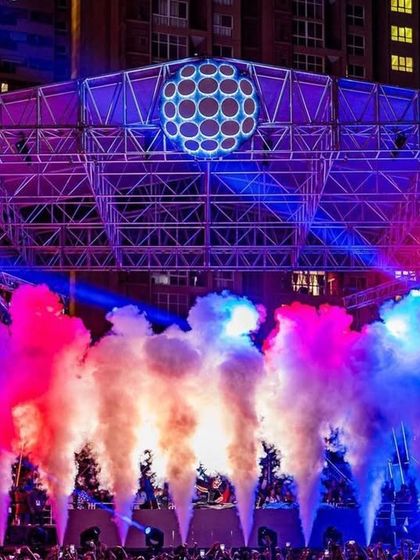 Another shot of the tri-color smoke effect, a powerful visual that connected with the local audience.