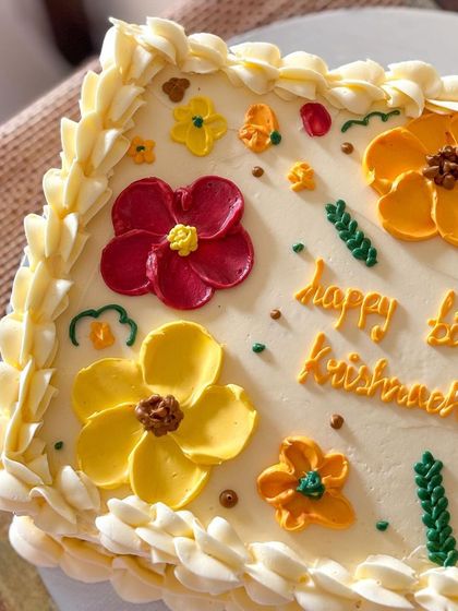 Gobble Cake - Designer & Bento Cakes Elegant Buttercream & Floral Art photo 13