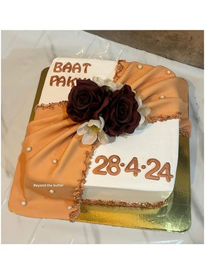 Wedding & Engagement Cakes photo 15