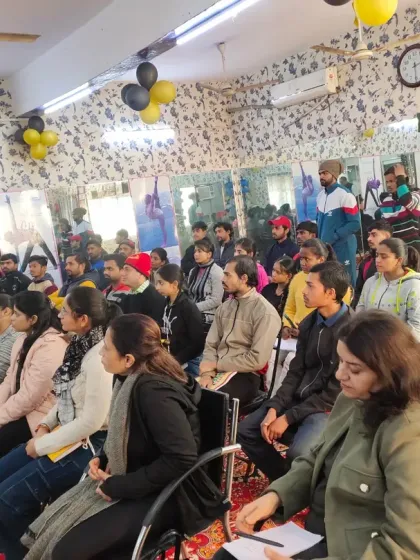 Anubhuti Yog - 200-Hour Yoga Teacher Training Expert Workshops & Guest Lecturers photo 7