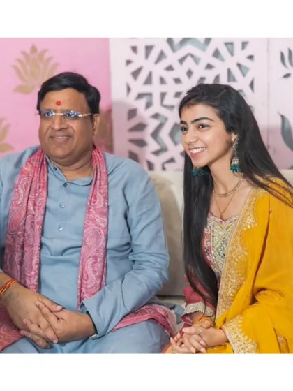 A cherished moment with Shri Vipul Goyal Ji, Cabinet Minister of Haryana, who graciously hosted a divine musical evening. His blessings mean a lot.