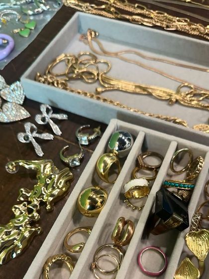 A glimpse into my prep for a shoot. Selecting the right jewelry is one of my favorite parts of the process. Every ring, earring, and necklace helps to tell the story.