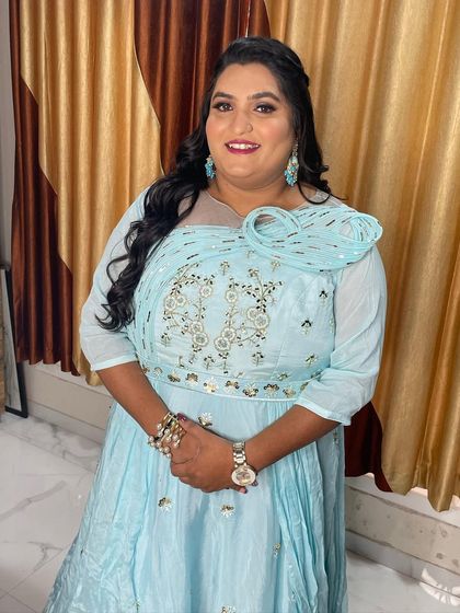 More angles and moments from our glamorous Sangeet, Cocktail, and Engagement looks.