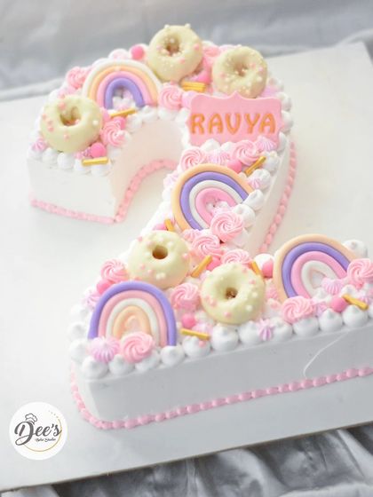 Dee's Bake Studio - Custom Cakes Celebration Hampers & Unique Treats photo 6