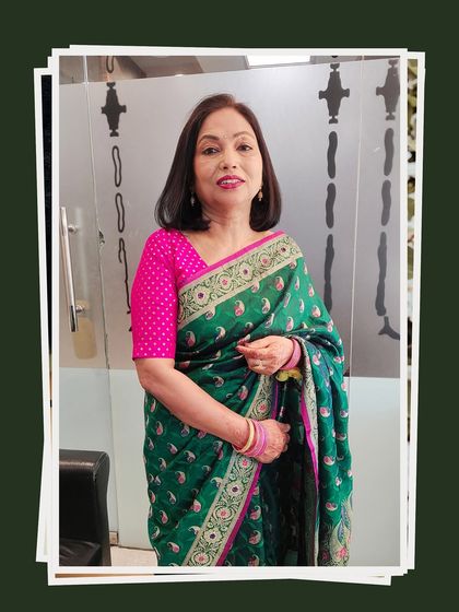 Looks Salon - Makeup Services Elegant Makeup for Every Age photo 8