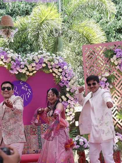 A fun, choreographed dance moment at Rahil and Neha's Haldi ceremony. I love joining in with the family and making the event feel like one big, happy dance party.