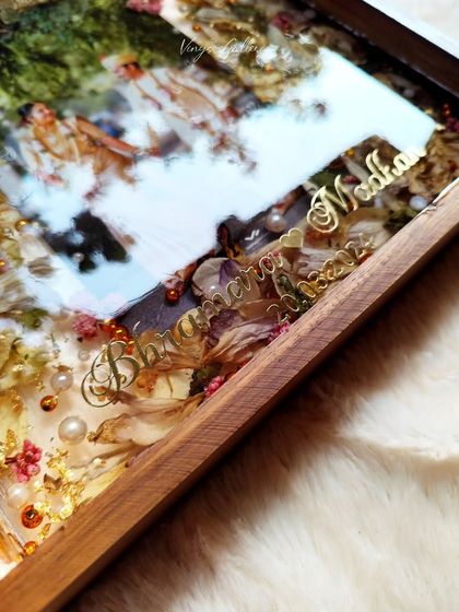 Vinys Galleria - Custom Resin Home Decor Wedding Memories in Wooden Frames photo 33