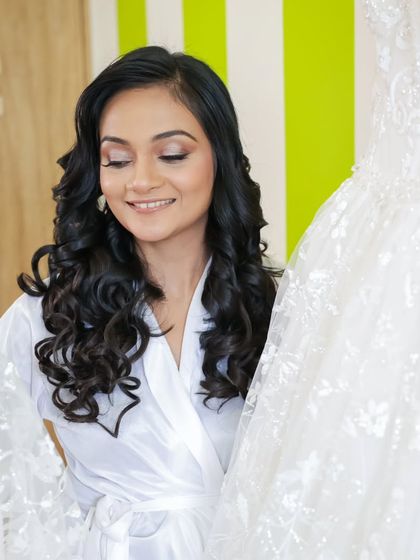 Classic White Weddings photo 37