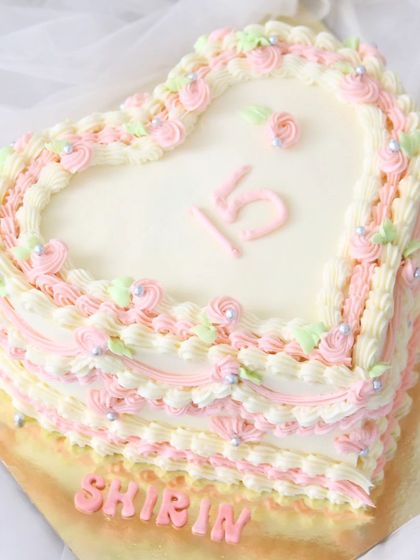 Cake in the Box - Custom Themed Cakes Elegant Floral & Simple Delights photo 25