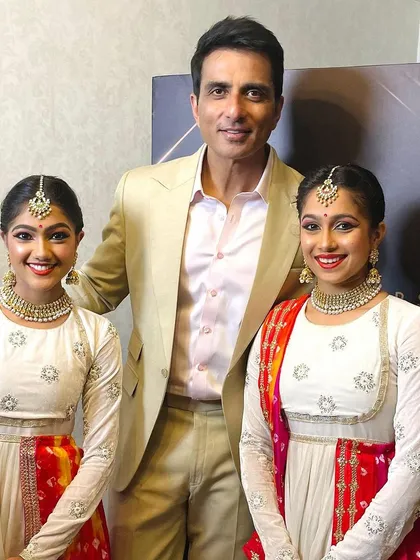It was an absolute honor to perform at the ET Achievers awards and meet the kind and gentle Sonu Sood. We are so grateful for opportunities to share our art at such prestigious corporate events.