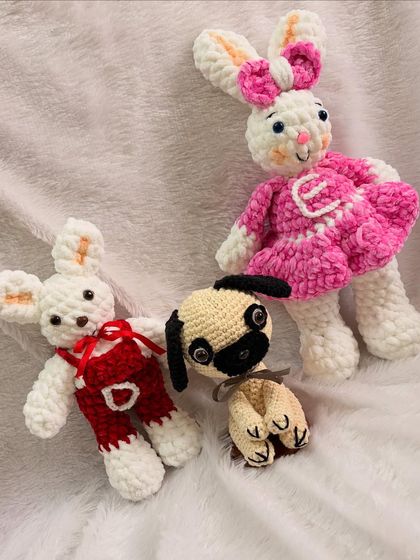 This set of custom toys was made for a client, featuring two plush bunnies in different outfits and a cute little pug. I can create entire families of toys, including your beloved pets.