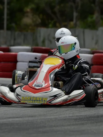A close-up of two drivers battling for the same piece of tarmac.