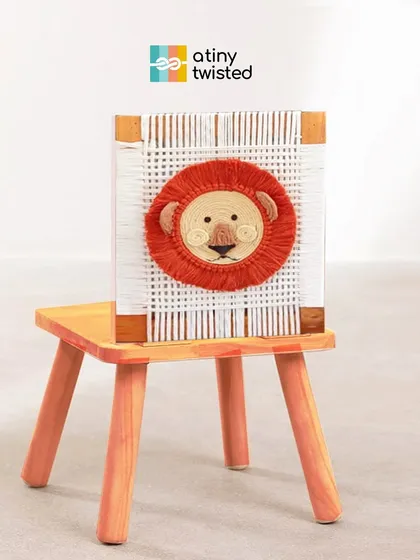 How adorable is this little lion chair? I created this custom macramé backrest for a client who wanted to add a playful and unique touch to their kids' furniture line. It’s proof that even functional pieces can be full of fun and personality.