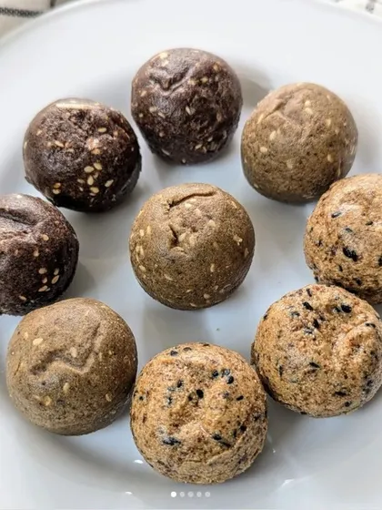 Here is a simple plate of my assorted millet laddus: Ragi, Jowar, and Bajra. Each one is a small powerhouse of nutrition, made with different ancient grains, nuts, and seeds. They are perfect as a healthy snack, a post-workout bite, or a guilt-free dessert.