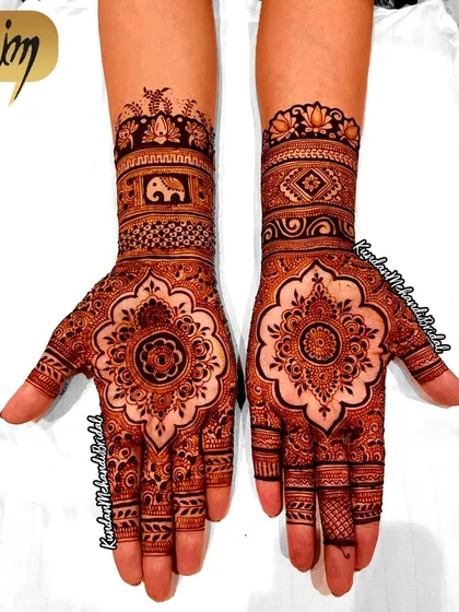 A classic mandala design with an elephant motif on the wristband, combining two popular traditional elements.