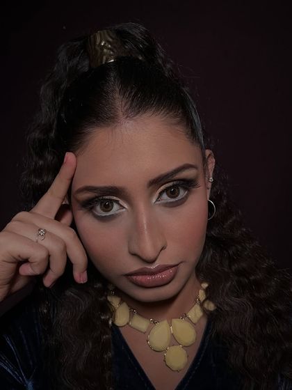 Glamour for Every Occasion photo 4