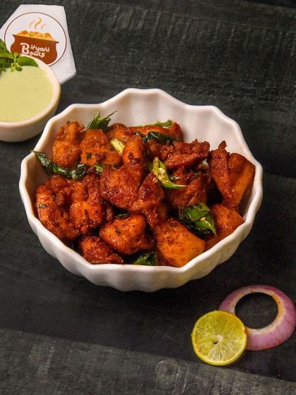 Social Media Shoots: Styled & Moody photo 57