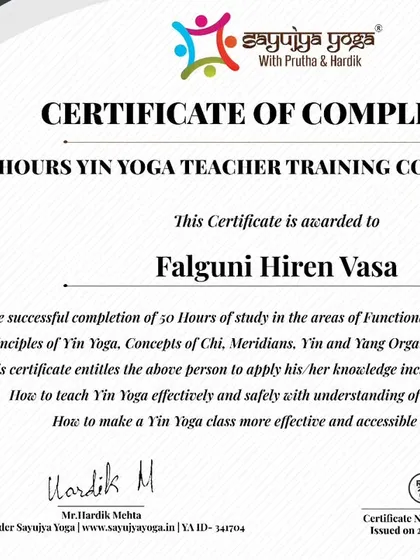 Certificate for a graduate of our 50-hour online Yin Yoga Teacher Training Course.