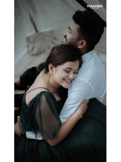 A warm and joyful hug. We believe the best pre-wedding photos are the ones that show real happiness and comfort with each other.