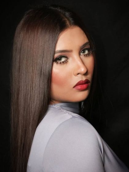 Glamour for Every Occasion photo 50