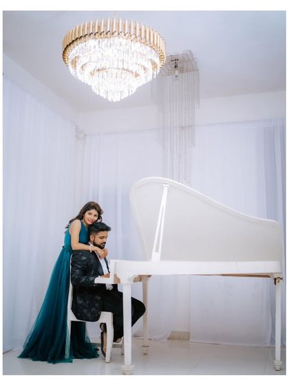 Shrivallabh - Wedding Photography & Films Pre-Wedding Stories photo 23