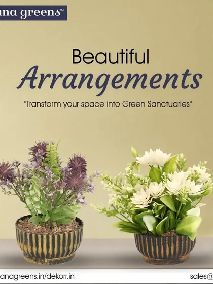 Transform your space into a green sanctuary. These small arrangements with purple and white flowers are perfect for adding a subtle, calming touch to your home.