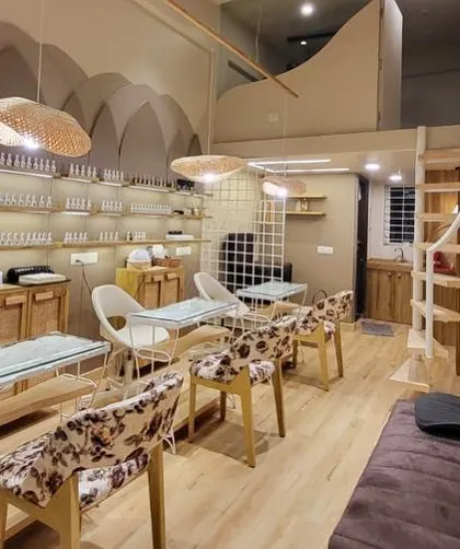 A full view of my Nerul studio. I designed it to be a clean, chic, and comfortable space with multiple stations, so you and your friends can get pampered together.