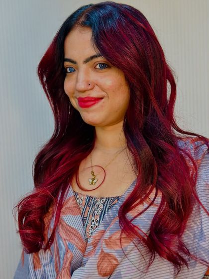 Vibrant Reds & Funky Hues photo 24