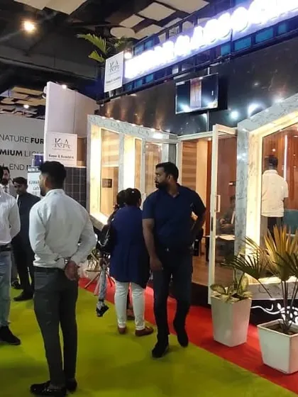 We believe in letting our work speak for itself. Crowds gathering at our expo booth provide social proof of the appeal and interest in our modular, prefabricated building solutions.