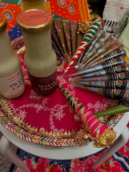 Lotus Mehendi Arts - Event Mehendi Services A Day in the Life: Vlogs & Behind the Scenes photo 8