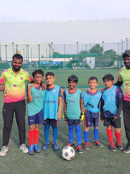 Coolulu - Sports Academy & Coaching Programs Football Academy: Skills & Teamwork photo 15