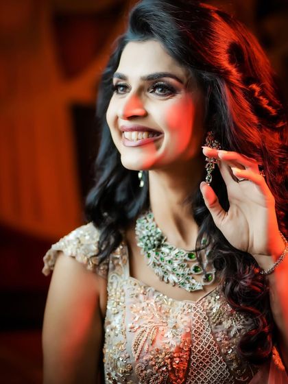 Elegant Bridal Portraits photo 44