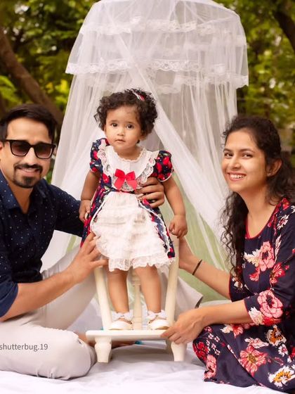 Cherished Sibling & Family Portraits photo 6