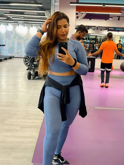 Another gym selfie. Waking up and deciding to have a great day starts with taking care of yourself.