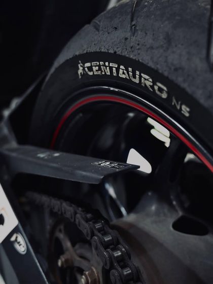 The Centauro NS tire on the Triumph Street Triple, ready for some spirited riding.