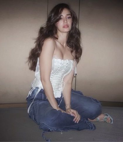 A raw and intimate shot of Disha Patani in Dubai. I did both the makeup and photography for this, aiming for a soft, natural look.