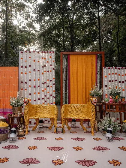 I love it when a couple's personality shines through in the decor. These incredible tiger chairs were a special request from the bride, and they became the centerpiece of a stage that was as bold and unique as her vision. It’s these personal touches that transform a wedding into a story.