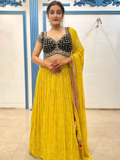 The full look of this stunning yellow lehenga, perfect for photos and celebrations.