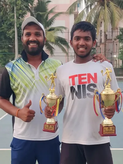 A fantastic tournament for Pradyumna Tomar, finishing as Singles Runner-up and Doubles Winner at the All India Super Series. This is a testament to his all-round game.