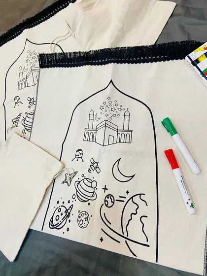 To help little ones connect with their faith, I designed these "Colour, Create, Pray" prayer mats. Each mat comes with a set of fabric markers, allowing children to personalize their own space for prayer in a fun and creative way.