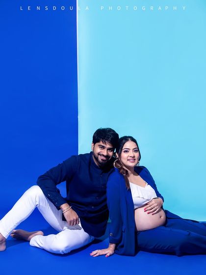 The Studio Glow: Maternity Portraits photo 19