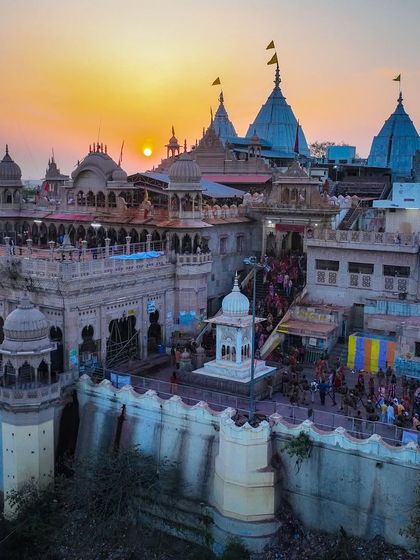 Sacred Spaces: Temples & Monasteries photo 8